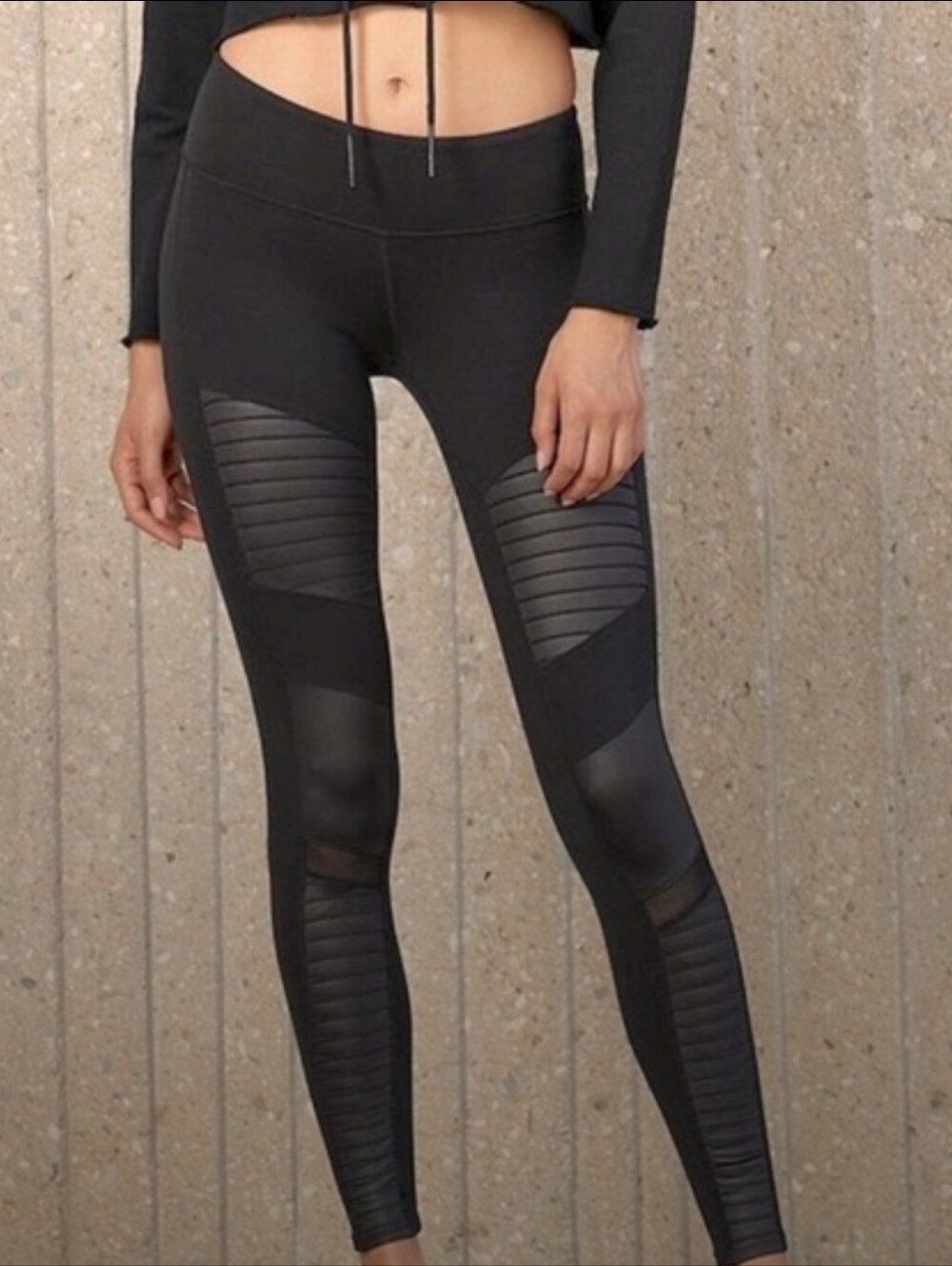 Alo Yoga Moto Leggings